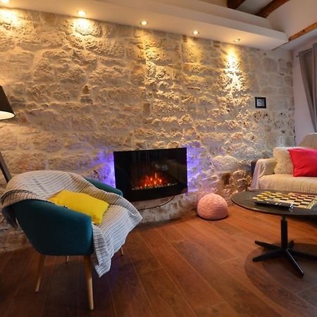 Noanna Apartment ロヴィニ エクステリア 写真
