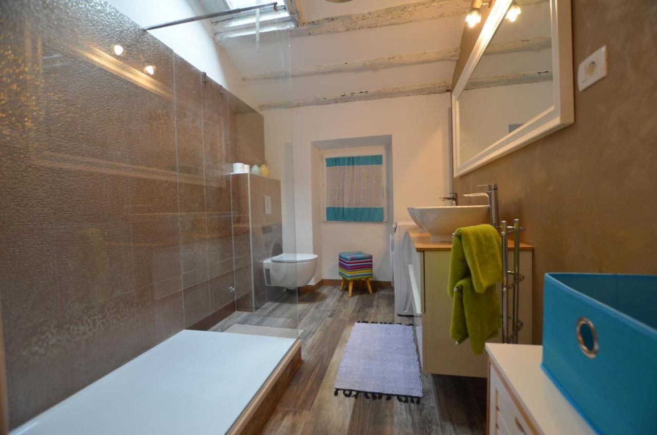 Noanna Apartment ロヴィニ エクステリア 写真